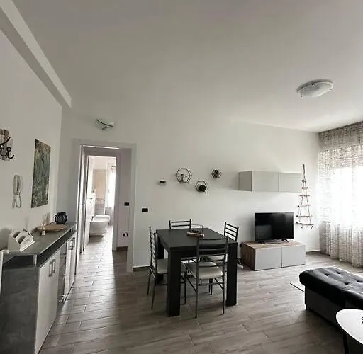 Sweet House Malpensa Apartment Somma Lombardo